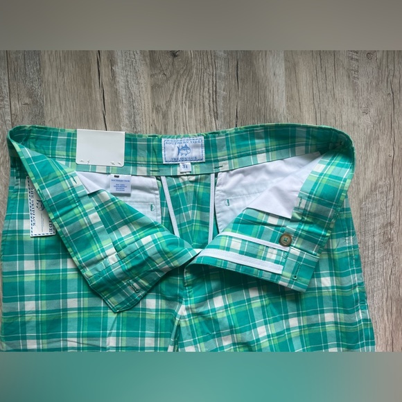 SOUTHERN TIDE MENS KEY WEST
SHORTS NWT Men’s 34 - Picture 3 of 7